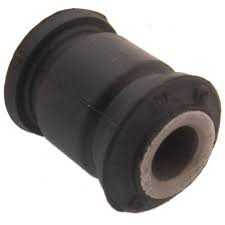 BUSHING BRAZO TENSOR TRASERO PEQUEÑO CHEVROLET OPTRA 1.6 1.8 2004-2010 (12X33X43) ADELANTE