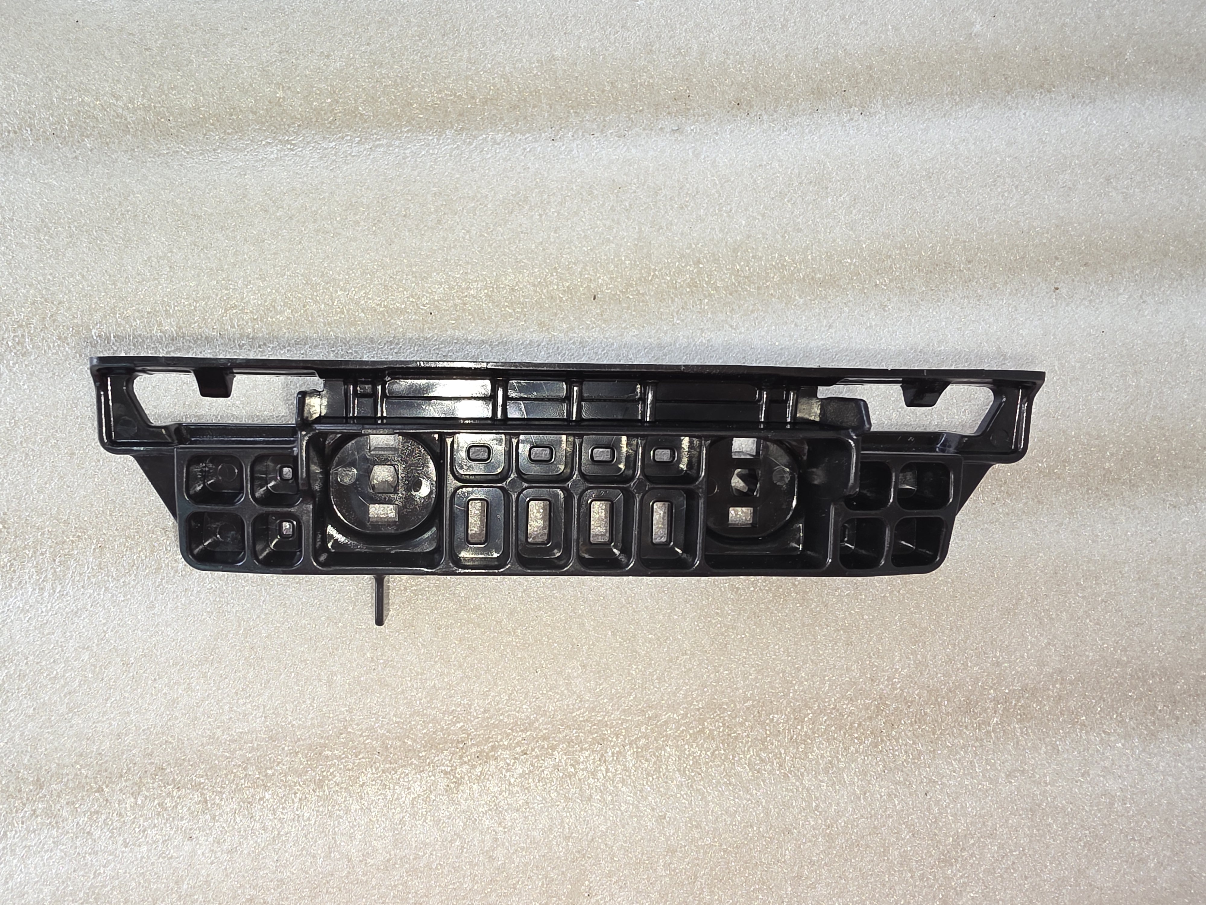 SOPORTE GUIA BUMPER SUZUKI JIMNY