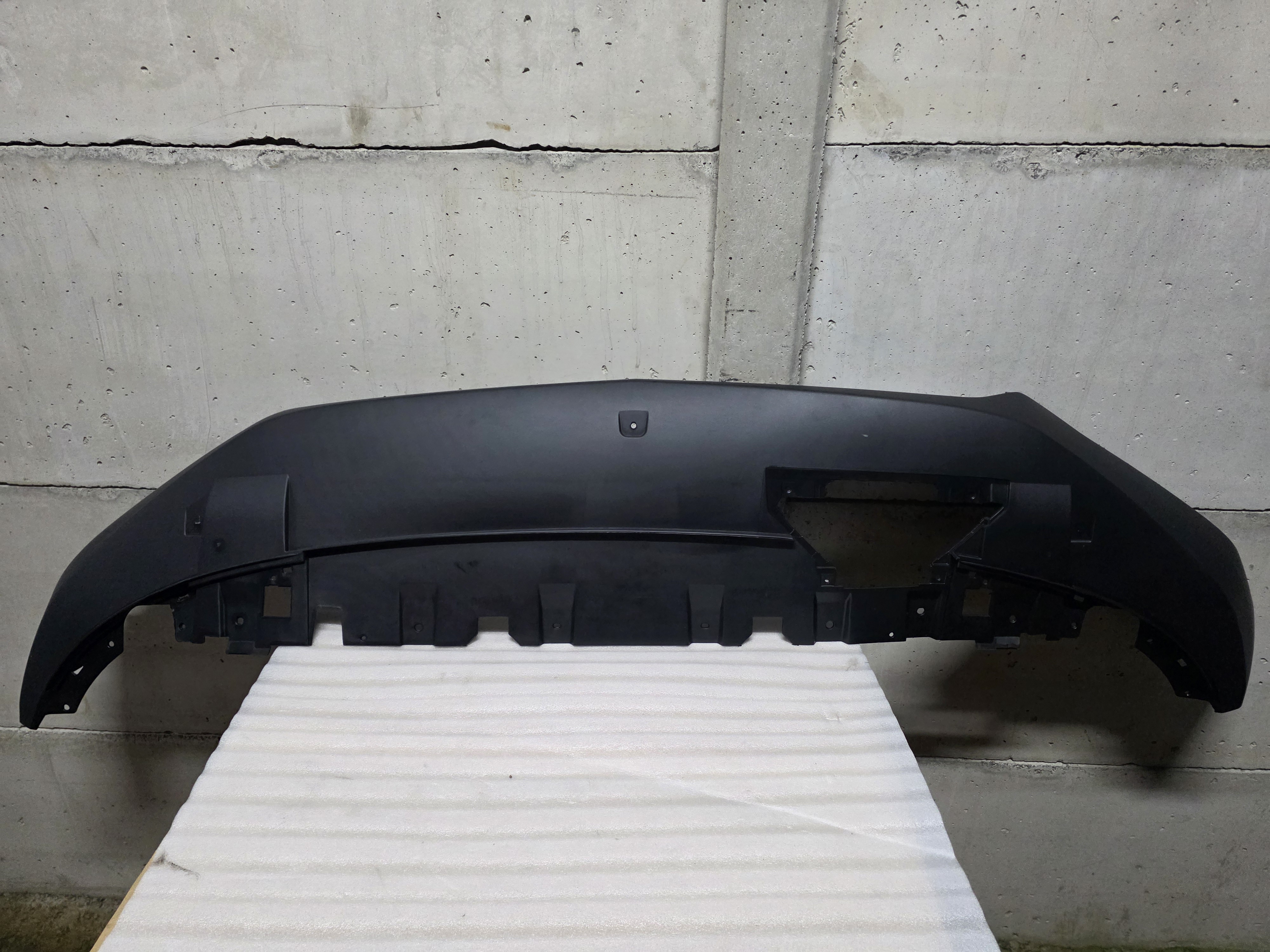 SPOILER INFERIOR BUMPER DEL CHEVROLET TRACKER