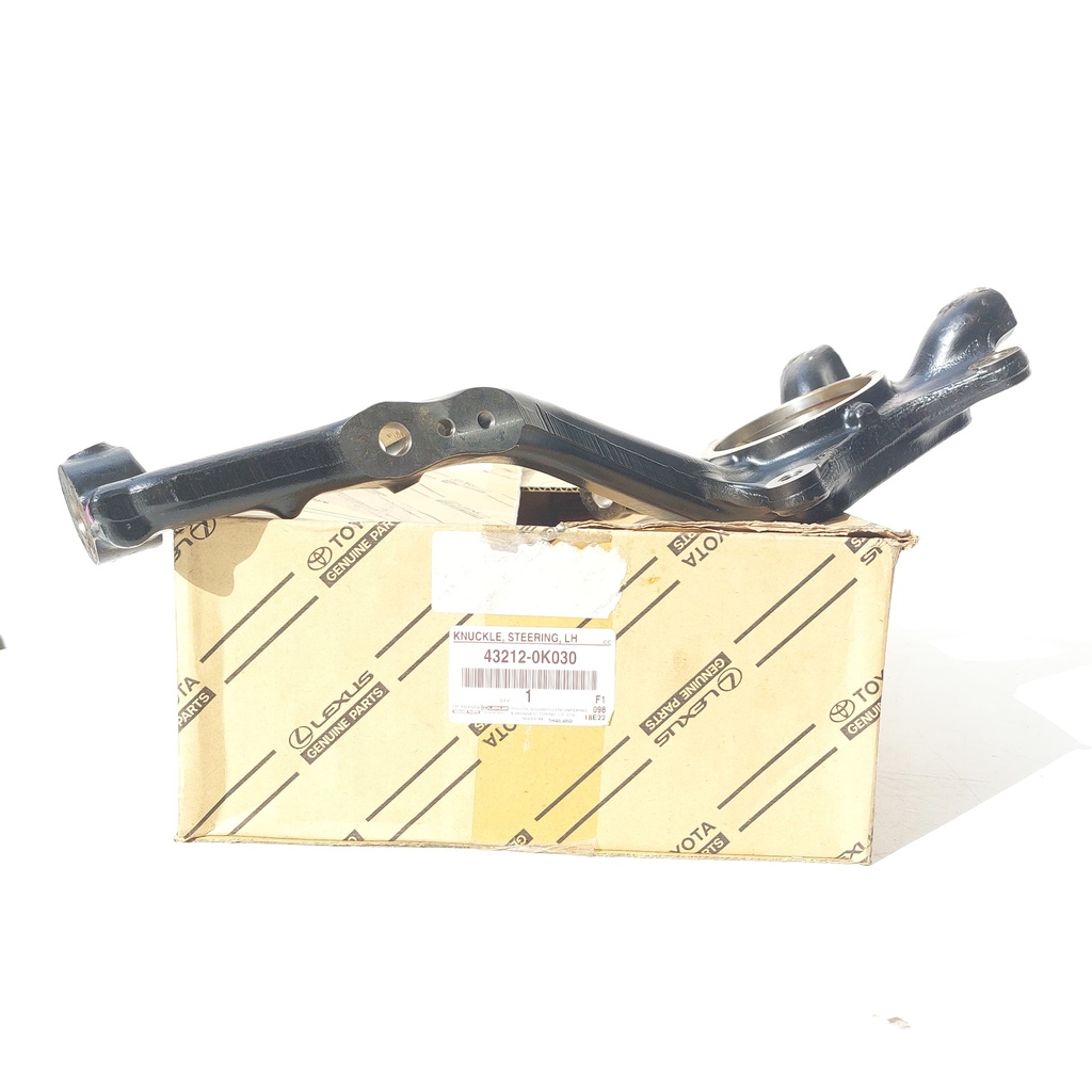 Nabo izquierdo Toyota Hilux