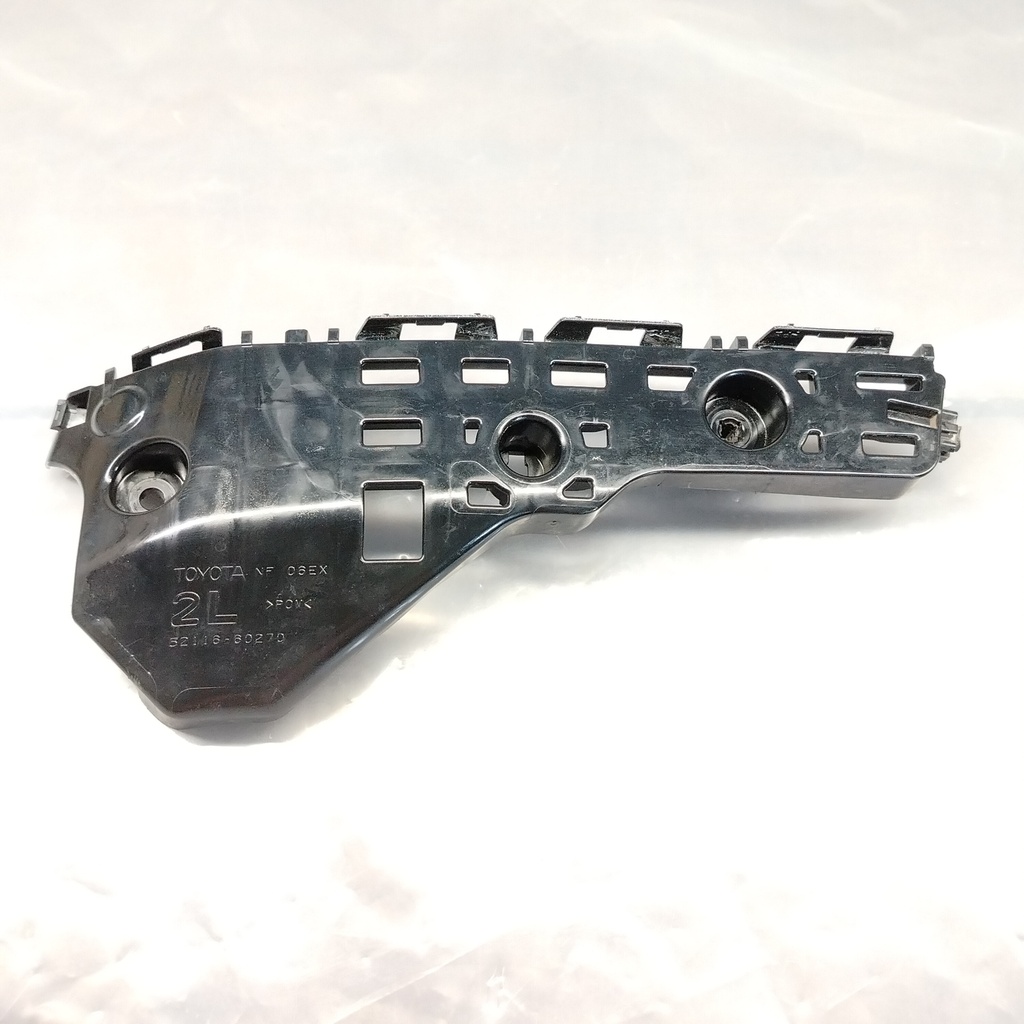 Soporte Bumper Lateral Derecho Toyota