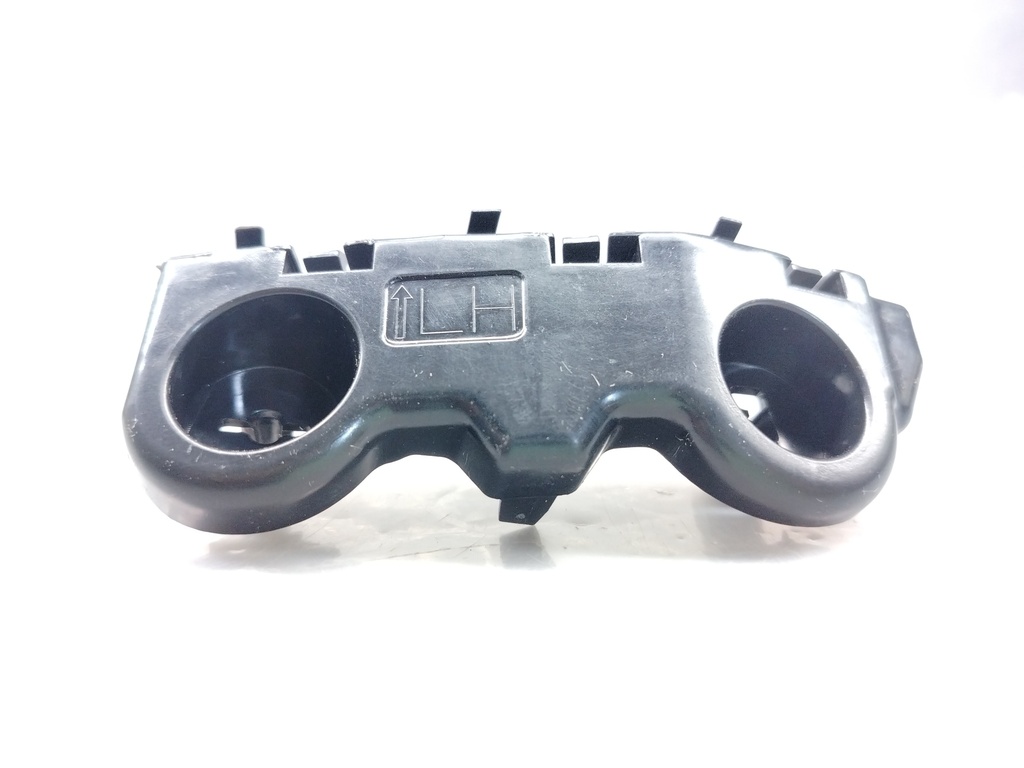 Soporte Lateral Izquierdo Bumper Delantero Nissan