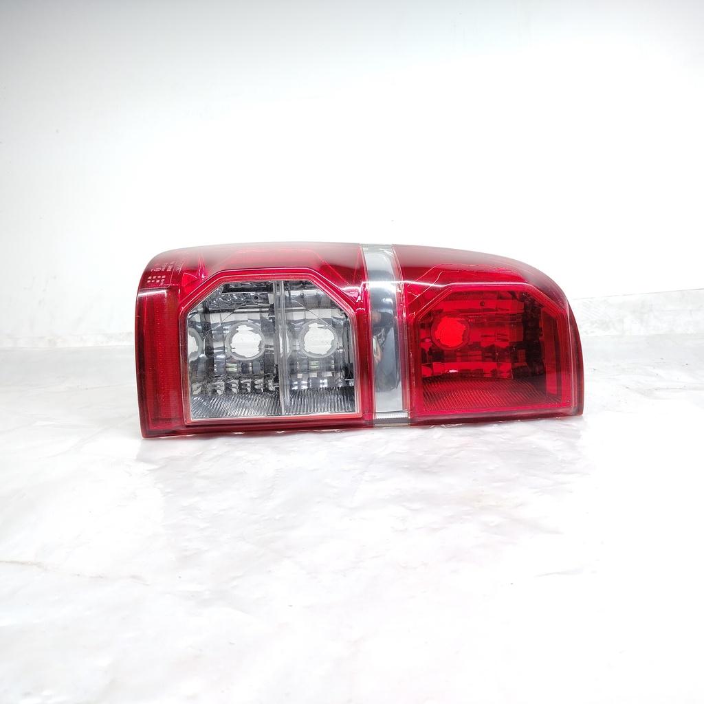 Stop Izquierdo Toyota Hilux