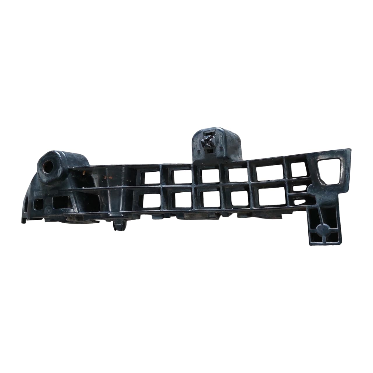 Soporte Ala Izquierdo Bumper Delantero Suzuki