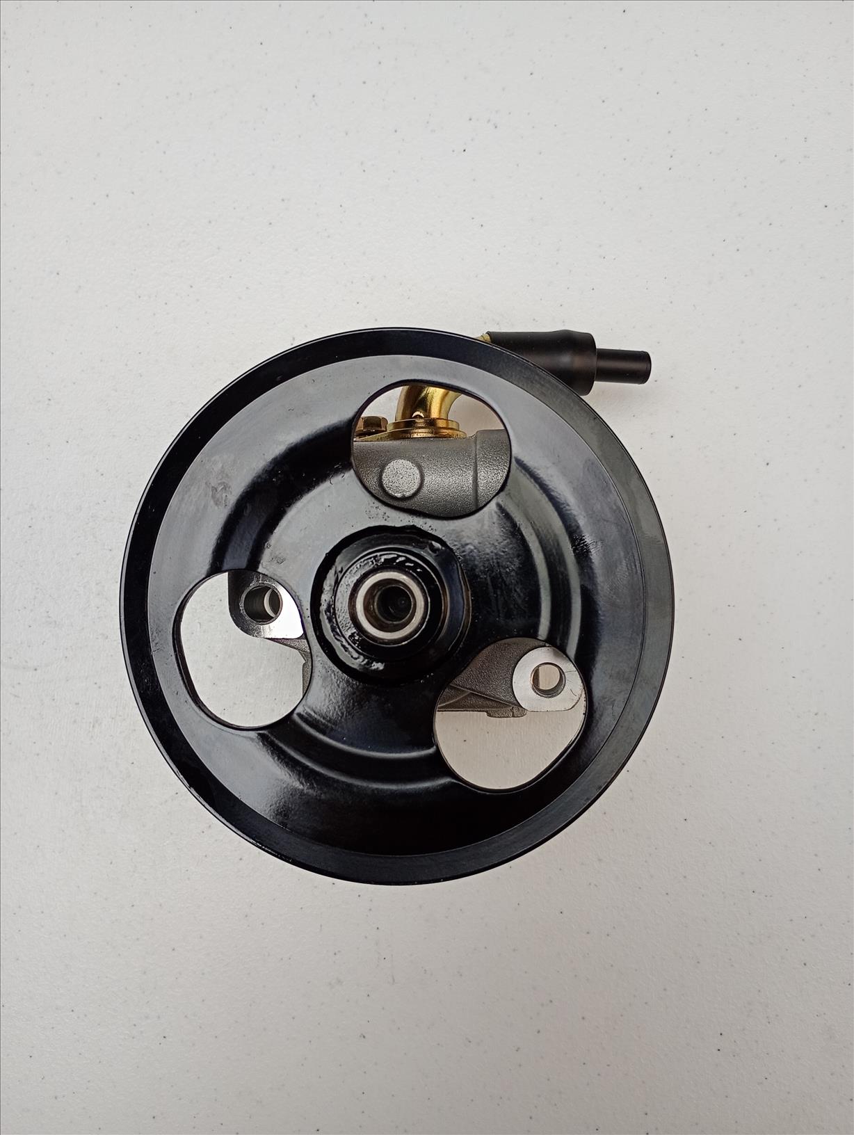 BOMBA DE DIRECCION HIDRAULICA MAZDA 3 03-13 1.4/1.6 NEW AIR