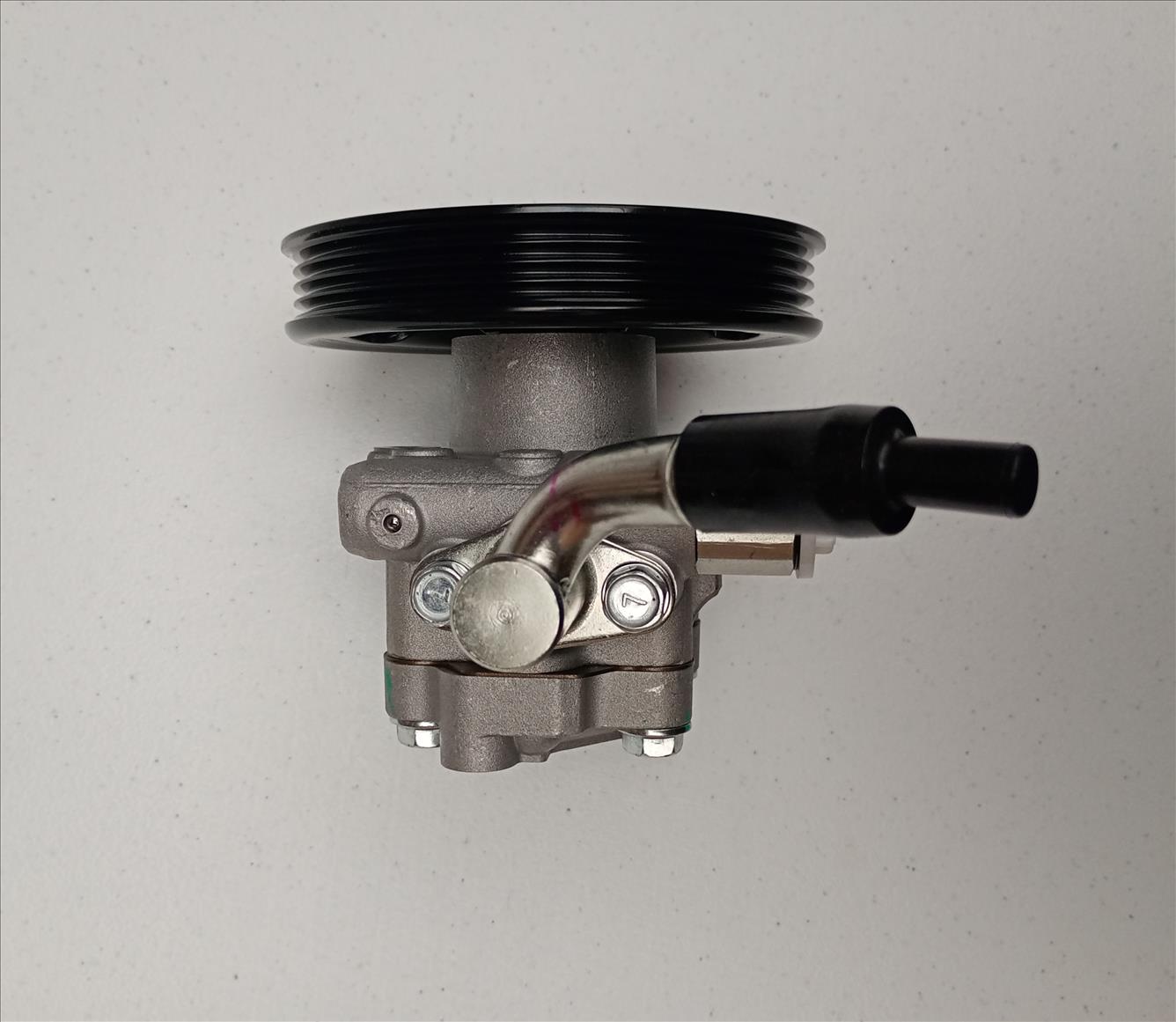 BOMBA DE DIRECCION HIDRAULICA NISSAN SENTRA B15 QG18/QR25 /SR20 NEW AIR