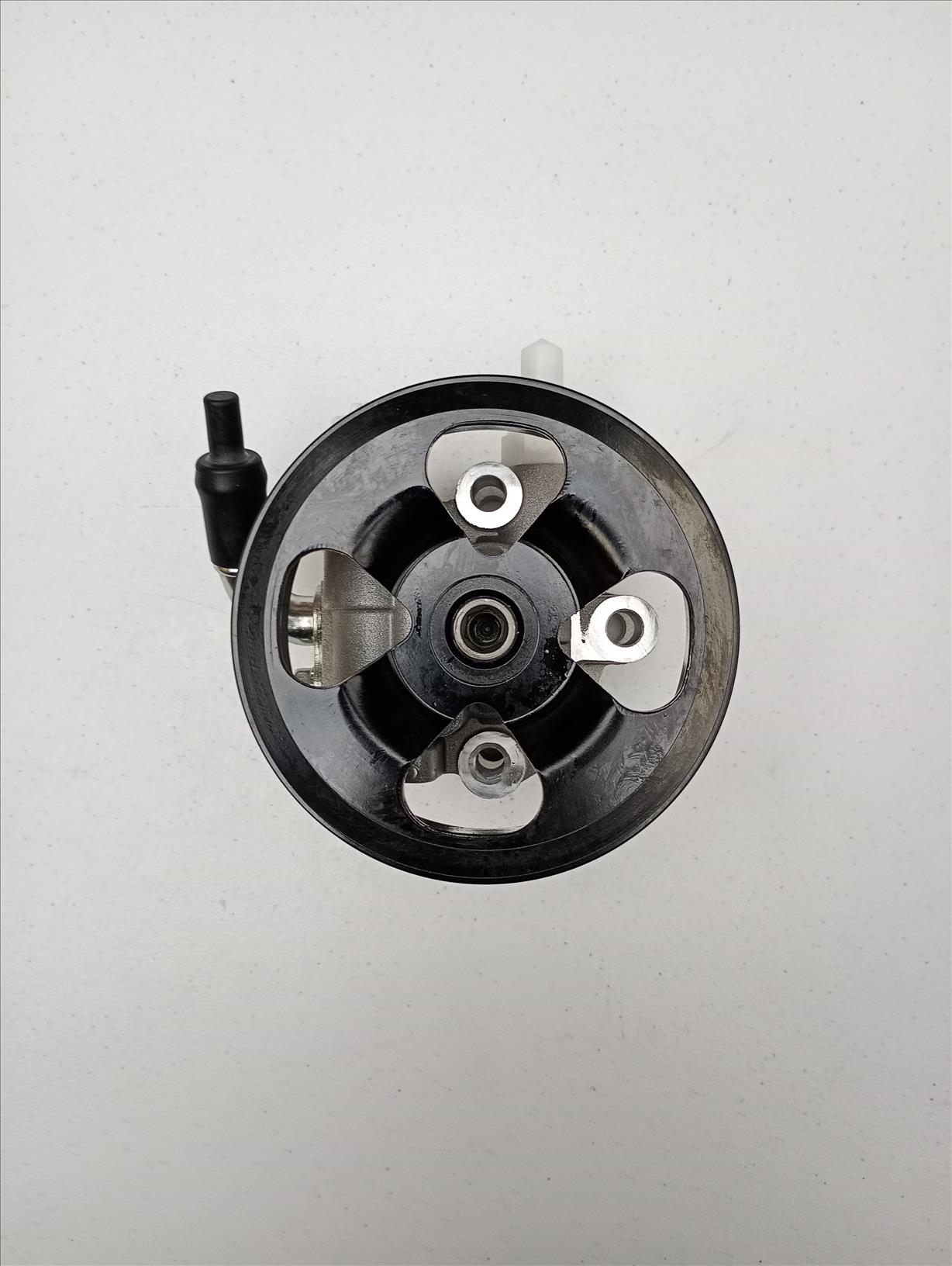 BOMBA DE DIRECCION HIDRAULICA TOYOTA 4RUNNER/FJ/TUNDRA 03-09 1GR/2GR NEW AIR