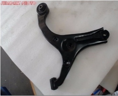 Tijereta delantera derecha compatible con JAC JS3 2024.